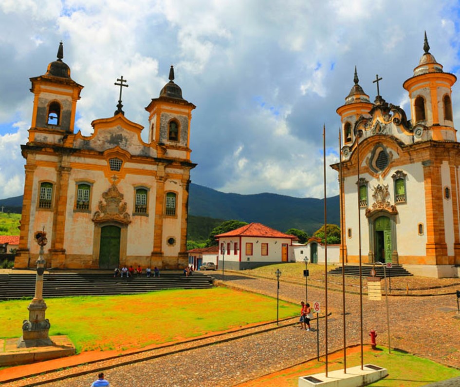 LUX Premium Táxi & Executivo Belo Horizonte (1).JPG